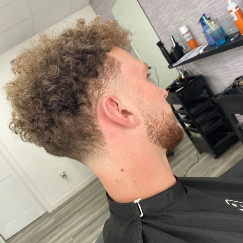 Curly texture with fade